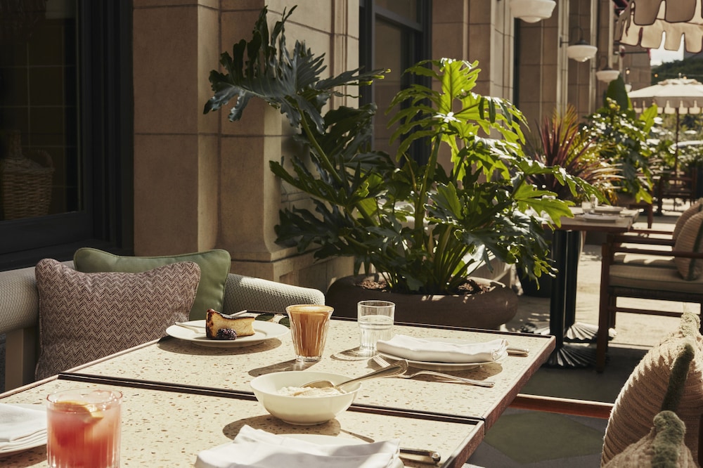 The Hoxton, Downtown LA — Restaurant & bars in Los Angeles, California