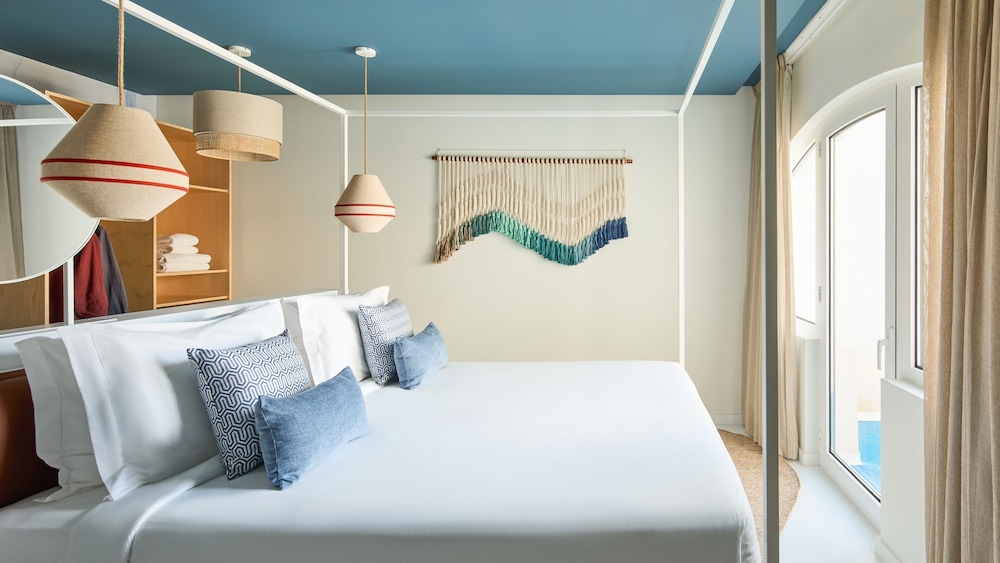Hotel Indigo Albufeira by IHG — Hotel rooms in Albufeira, Faro