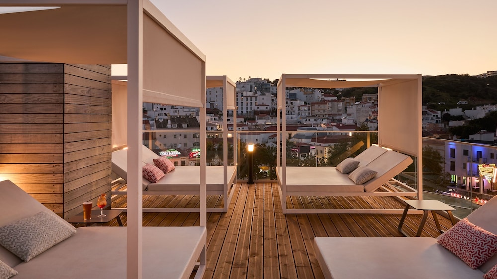 Hotel Indigo Albufeira by IHG — Hotel rooms in Albufeira, Faro
