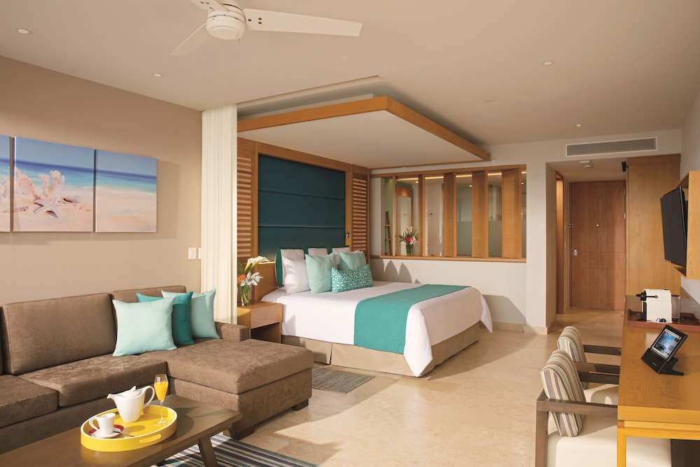 Dreams Playa Mujeres Golf & Spa Resort - All Inclusive — Hotel rooms in Playa Mujeres, Quintana Roo