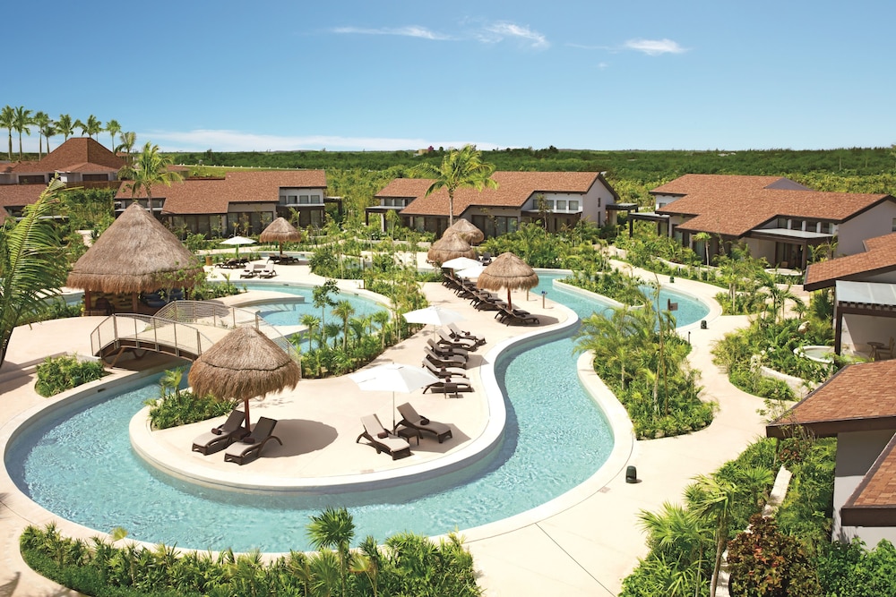 Dreams Playa Mujeres Golf & Spa Resort - All Inclusive — Swimming pool in Playa Mujeres, Quintana Roo