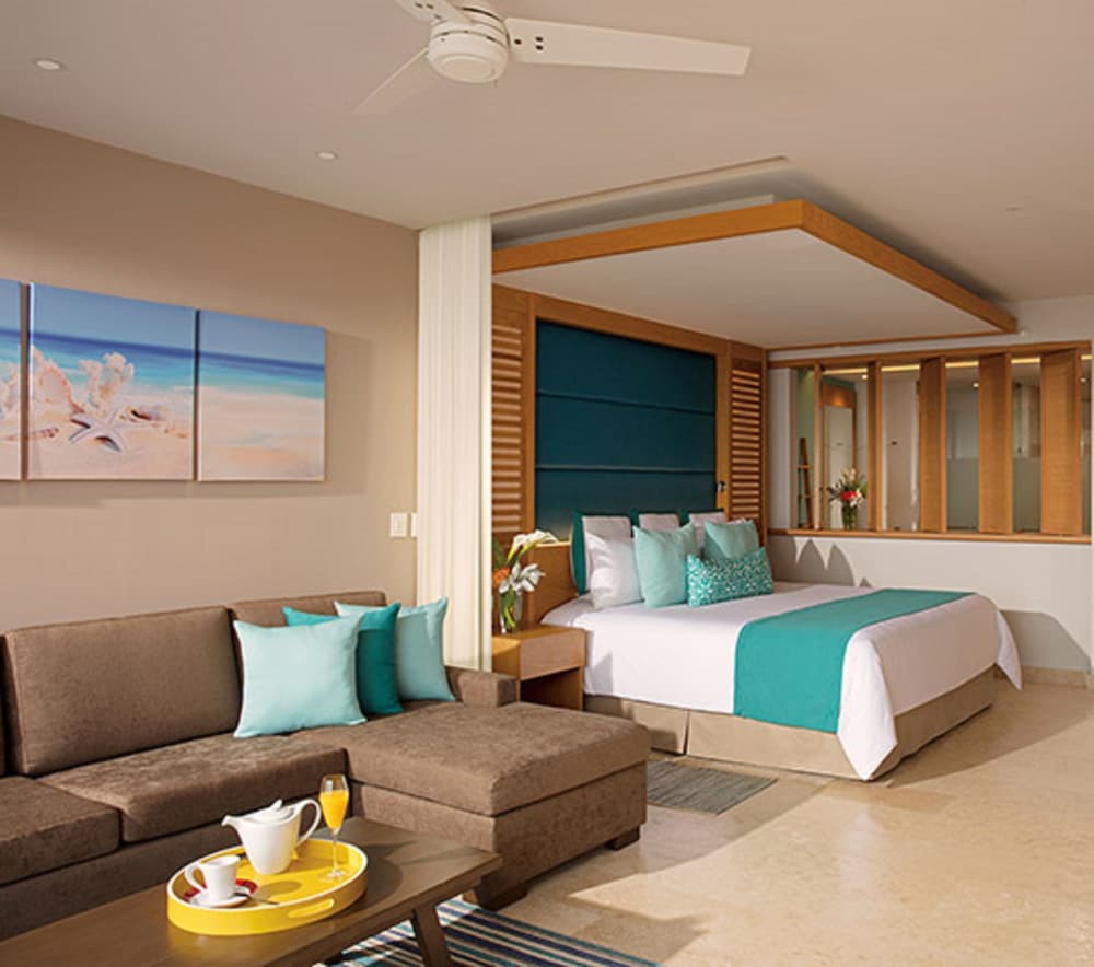Dreams Playa Mujeres Golf & Spa Resort - All Inclusive — Hotel rooms in Playa Mujeres, Quintana Roo