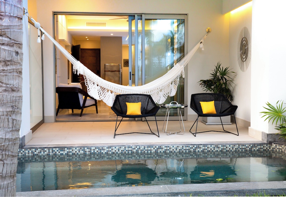 Garza Blanca Resort & Spa Cancun - All Inclusive — Swimming pool in Playa Mujeres, Quintana Roo