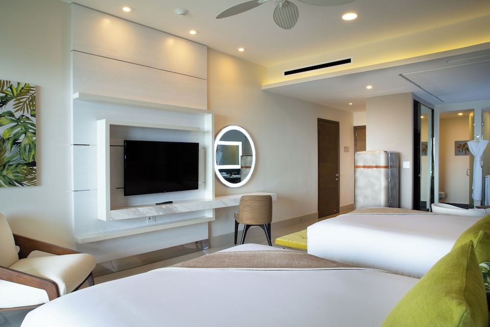 Garza Blanca Resort & Spa Cancun - All Inclusive — Hotel rooms in Playa Mujeres, Quintana Roo