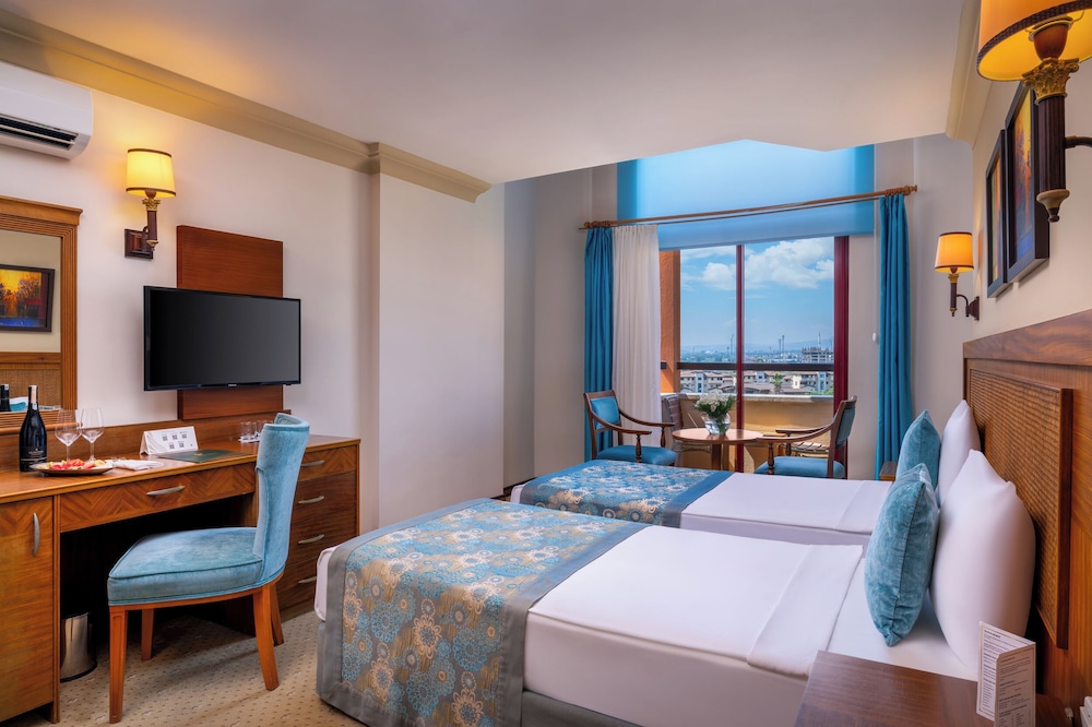 Villa Side Hotel — Hotel rooms in Side