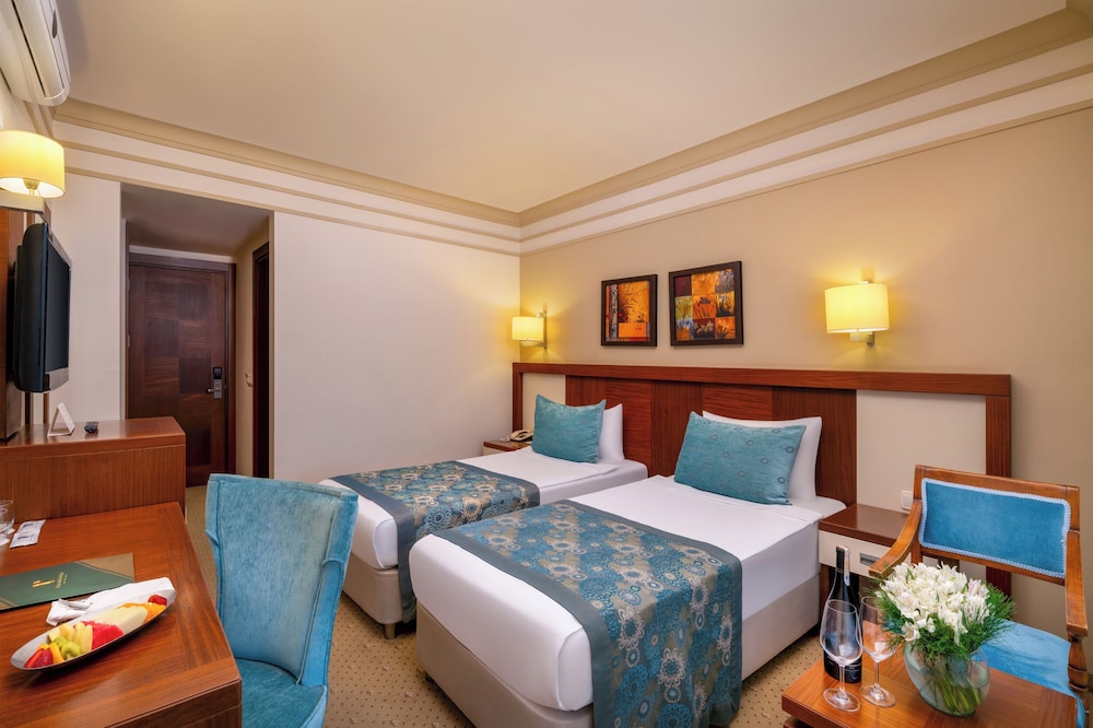 Villa Side Hotel — Hotel rooms in Side