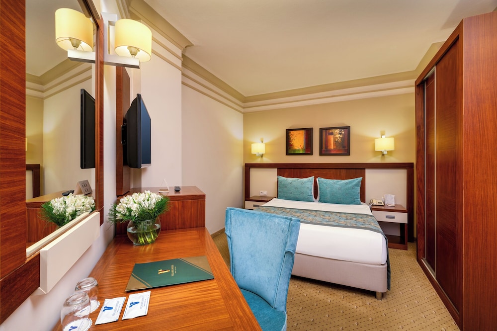 Villa Side Hotel — Hotel rooms in Side