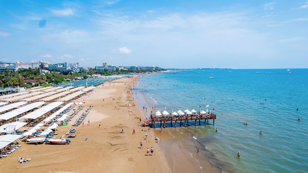 Villa Side Hotel — Beach in Side