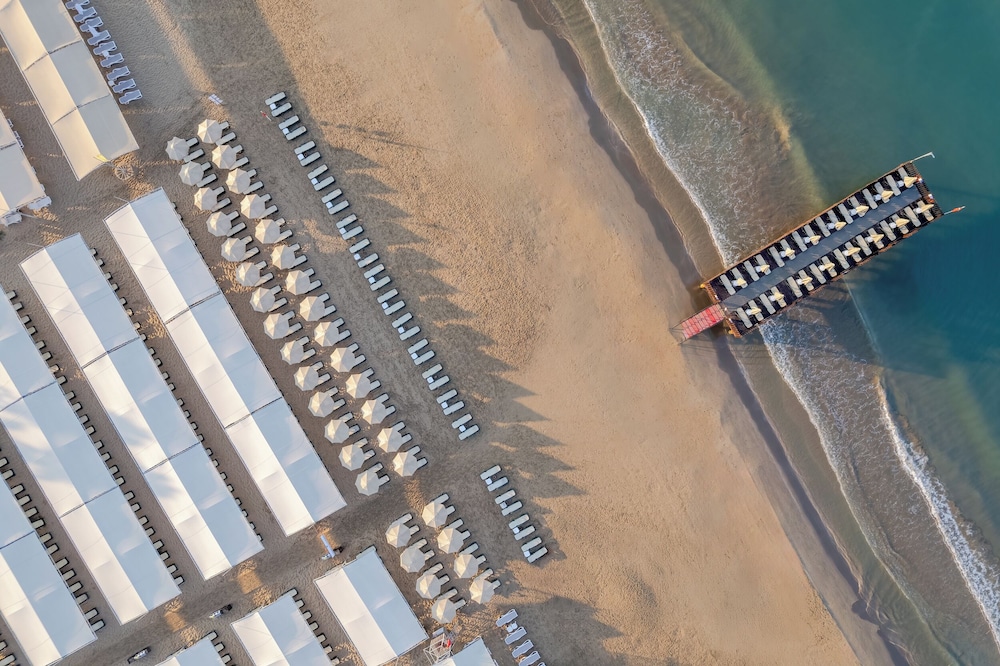 Villa Side Hotel — Beach in Side