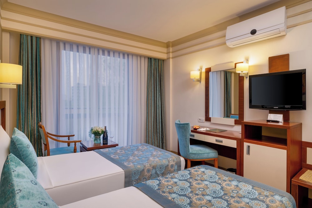 Villa Side Hotel — Hotel rooms in Side