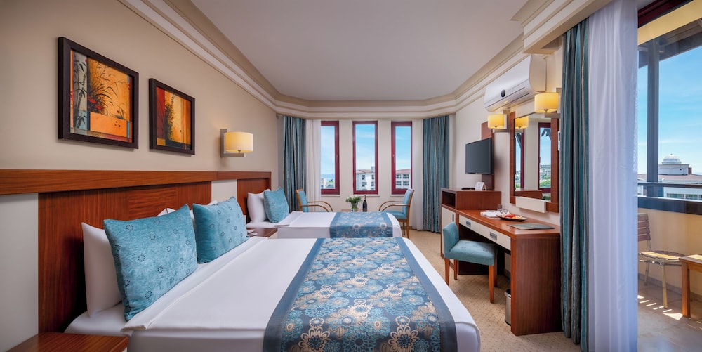 Villa Side Hotel — Hotel rooms in Side