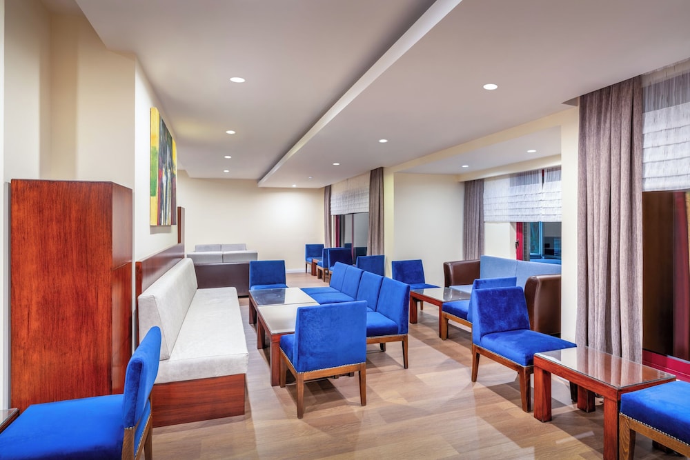 Villa Side Hotel — Restaurant & bars in Side