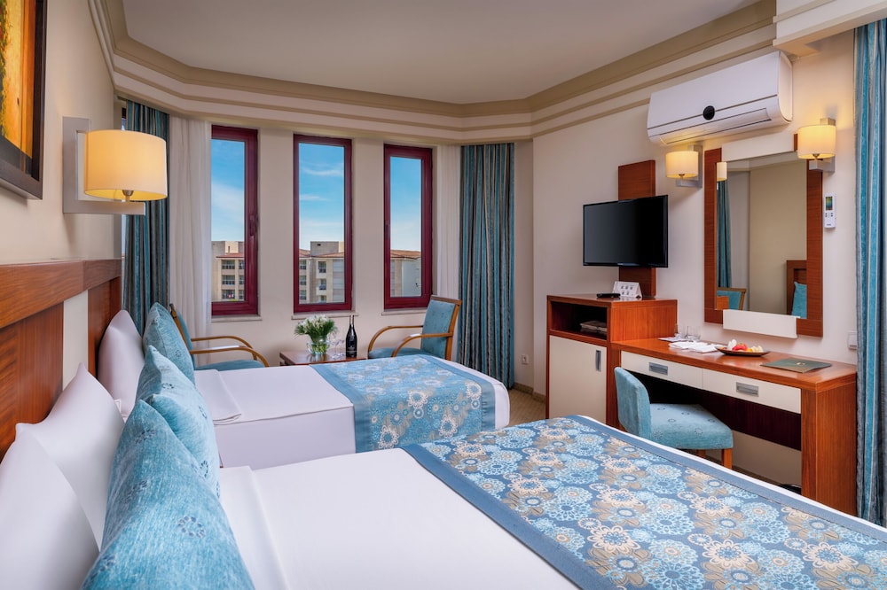 Villa Side Hotel — Hotel rooms in Side