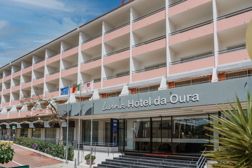 Luna Hotel Da Oura — Hotel building in Albufeira, Faro