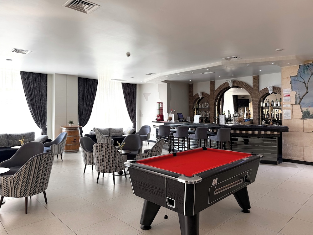 Luna Hotel Da Oura — Restaurant & bars in Albufeira, Faro