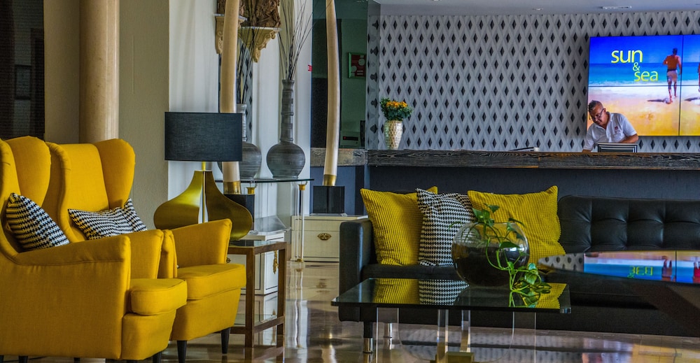 Luna Hotel Da Oura — Hotel rooms in Albufeira, Faro
