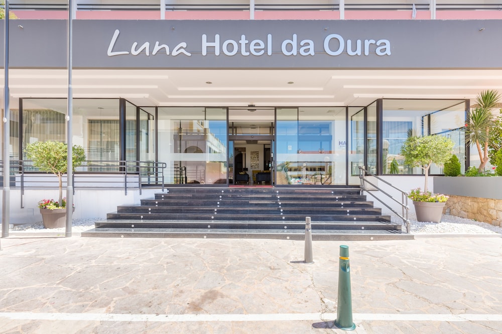Luna Hotel Da Oura — Hotel building in Albufeira, Faro