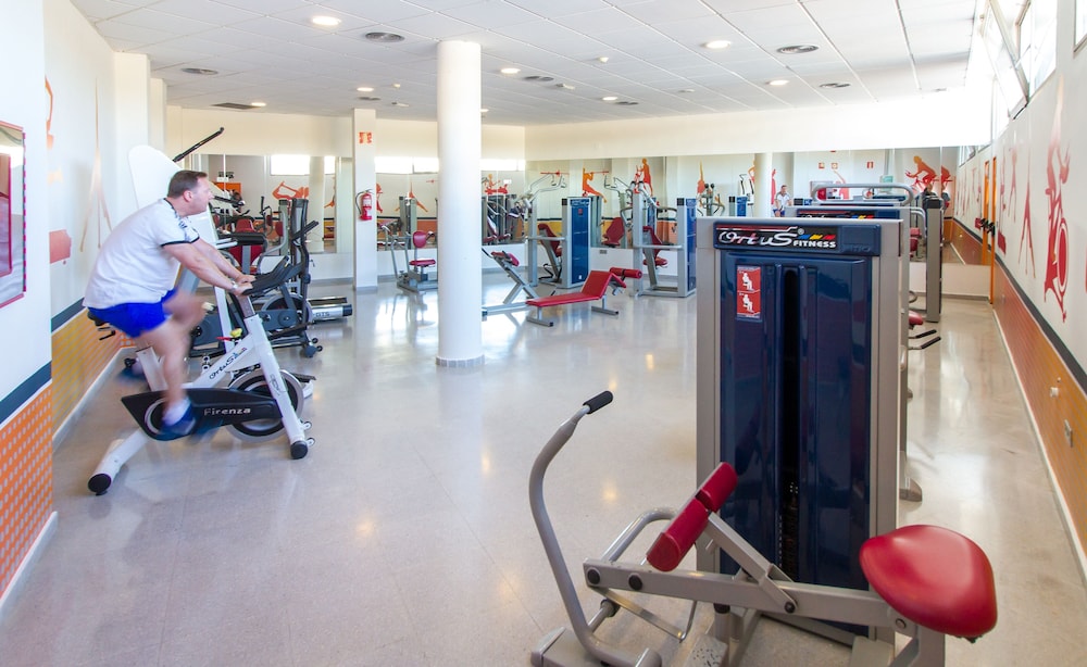 Hotel Mediterraneo Benidorm — Sports & recreation in Benidorm, Valencian Community