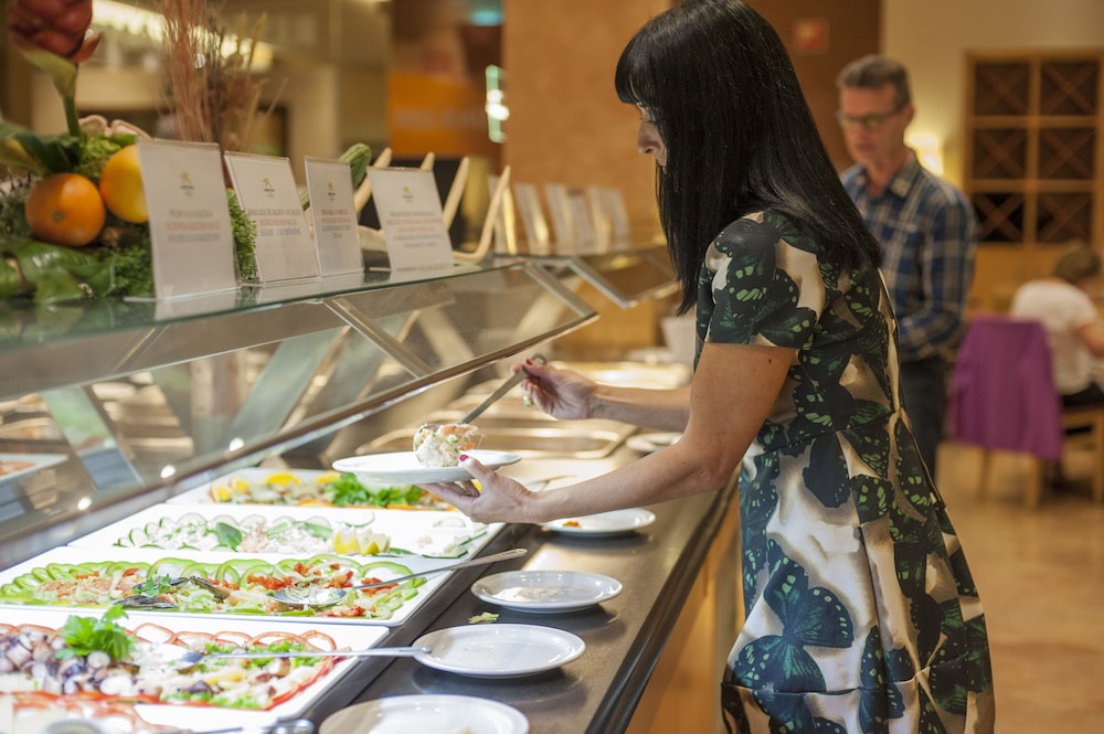 Hotel Mediterraneo Benidorm — Restaurant & bars in Benidorm, Valencian Community