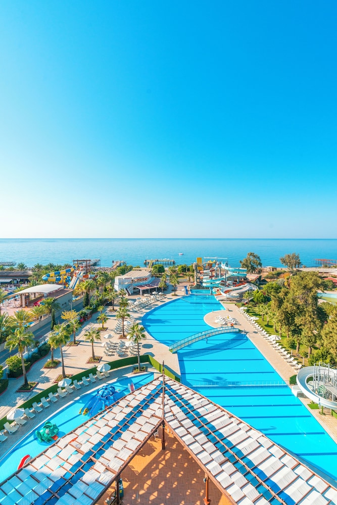 Bera Hotel Alanya - Halal All Inclusive — Main photo in Alanya