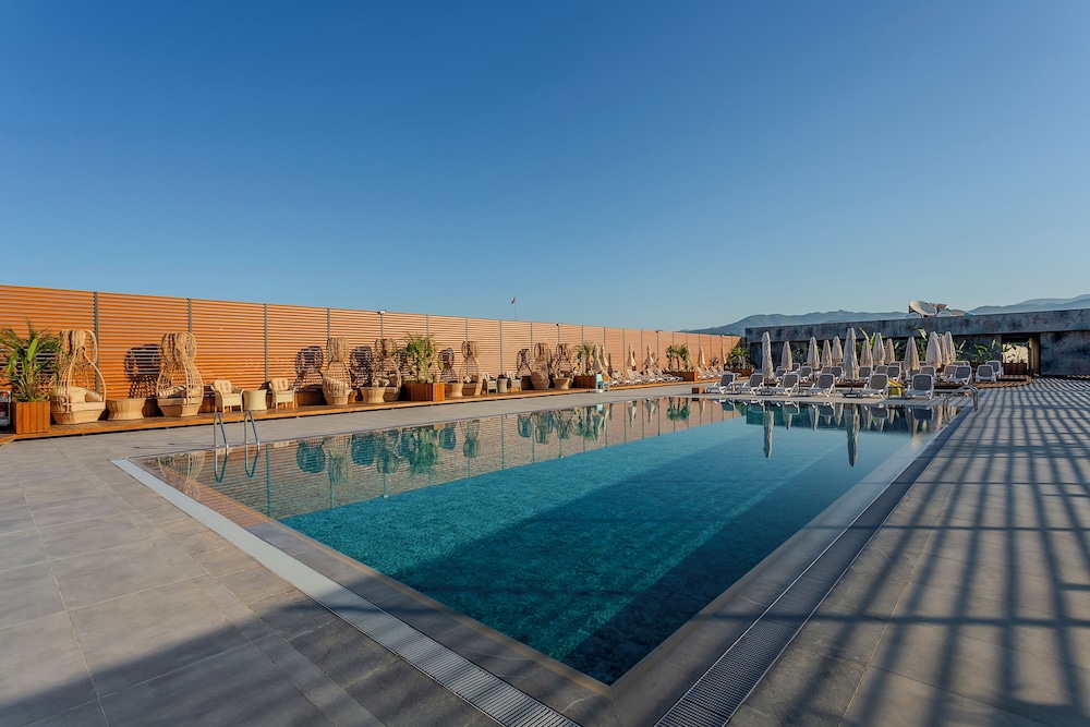Bera Hotel Alanya - Halal All Inclusive — Swimming pool in Alanya