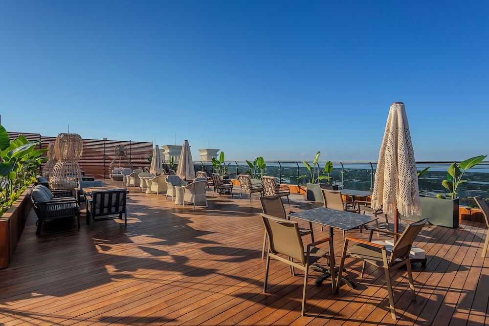 Bera Hotel Alanya - Halal All Inclusive — Restaurant & bars in Alanya