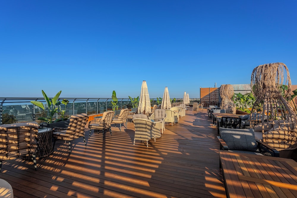 Bera Hotel Alanya - Halal All Inclusive — Restaurant & bars in Alanya