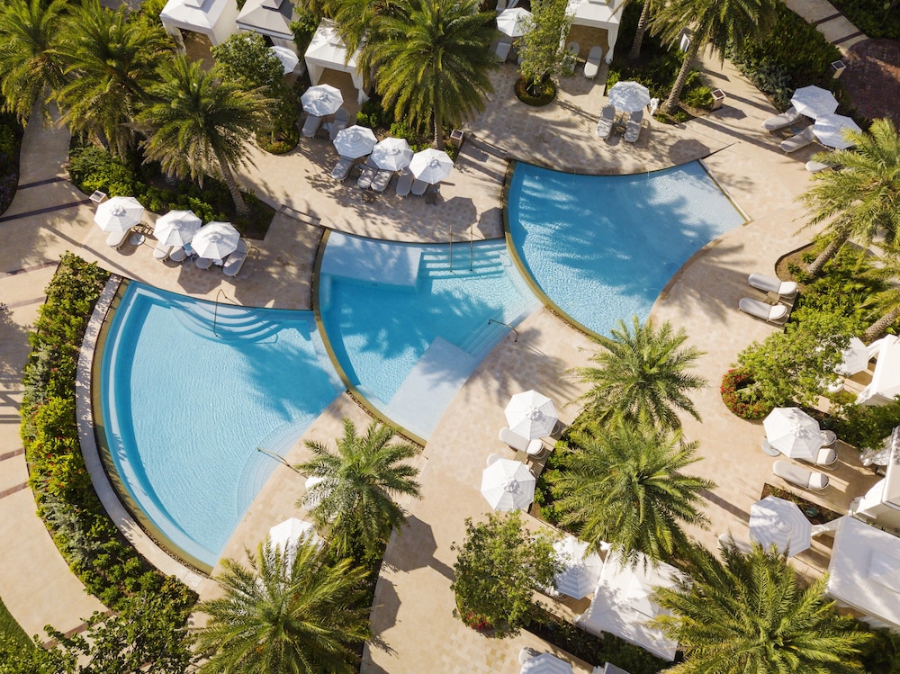 Rosewood Baha Mar — Swimming pool in Nassau, New Providence