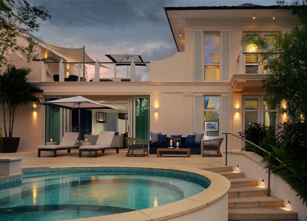 Rosewood Baha Mar — Swimming pool in Nassau, New Providence