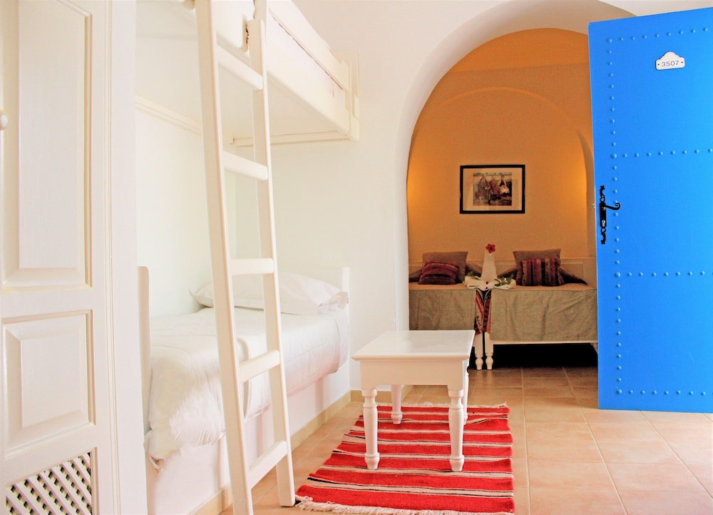 Royal Karthago Resort & Thalasso - Family Only — Hotel rooms in Aghir, Medenine