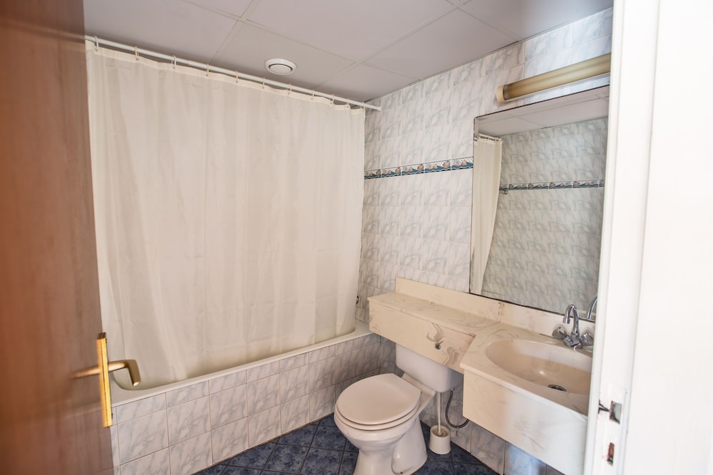Anthea Hotel Apartments — Hotel rooms in Ayia Napa, Famagusta Region