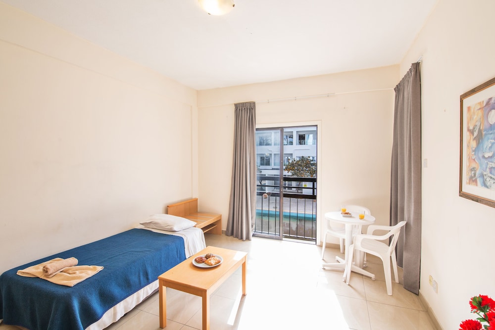 Anthea Hotel Apartments — Hotel rooms in Ayia Napa, Famagusta Region