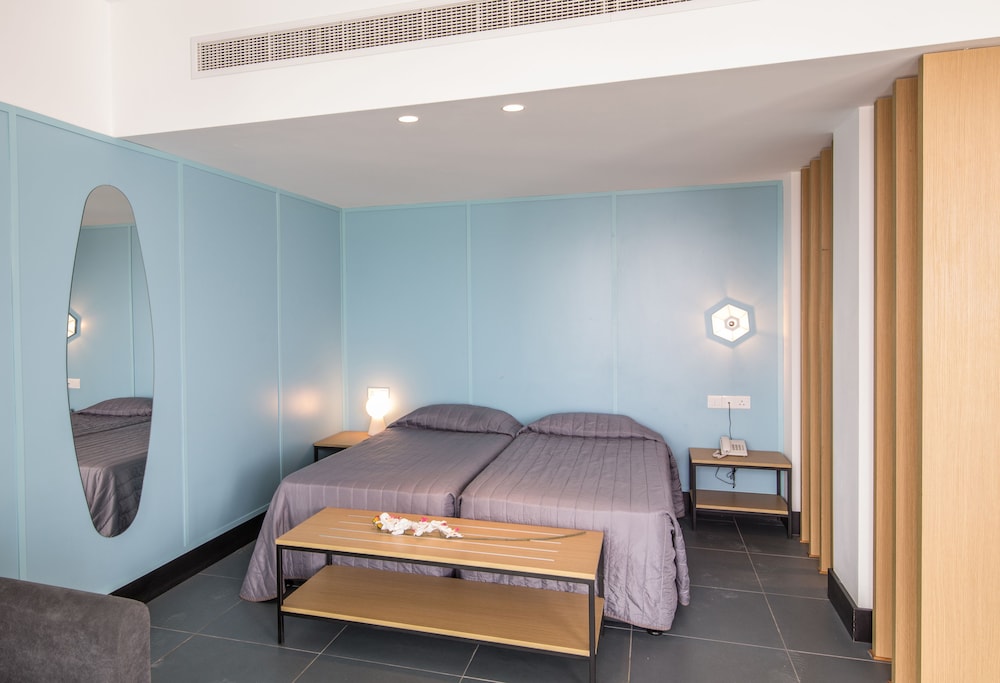 Anthea Hotel Apartments — Hotel rooms in Ayia Napa, Famagusta Region