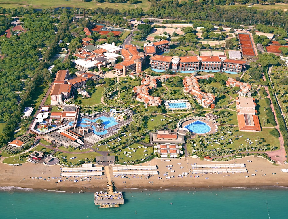 Megasaray Club Belek — Beach in Belek