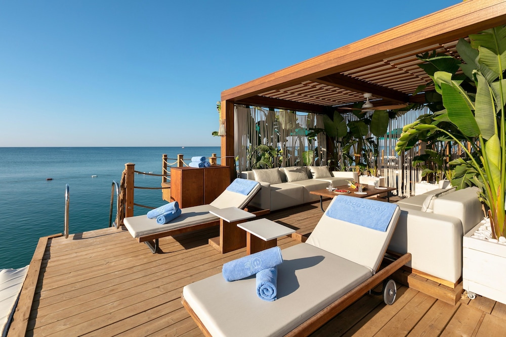 Megasaray Club Belek — Beach in Belek