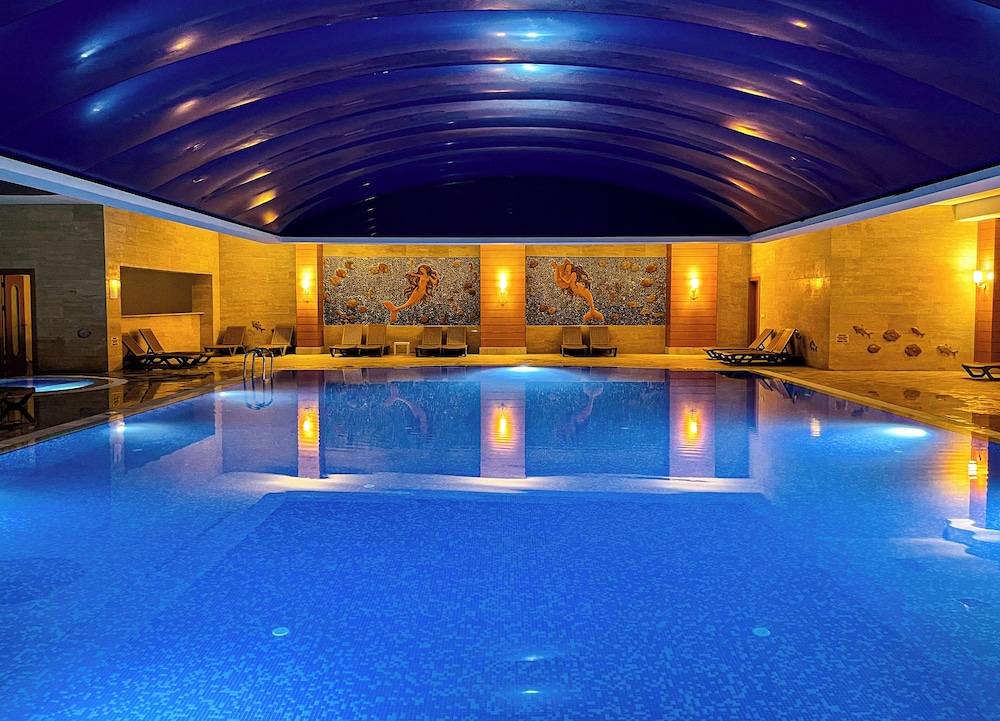 Transatlantik Hotel & Spa -  Ultra All Inclusive — Swimming pool in Kemer