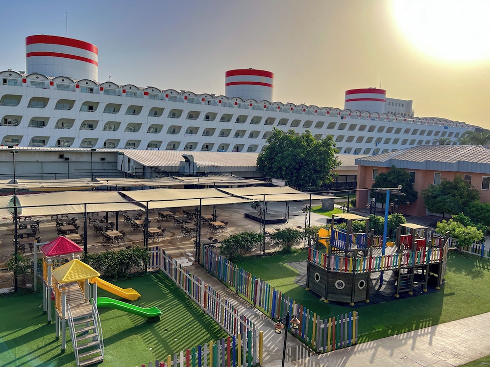 Transatlantik Hotel & Spa -  Ultra All Inclusive — Attractions for children in Kemer