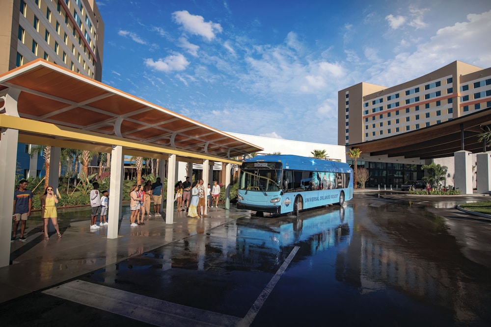 Universal's Endless Summer Resort - Dockside Inn and Suites — Attractions in the area in Orlando, Florida