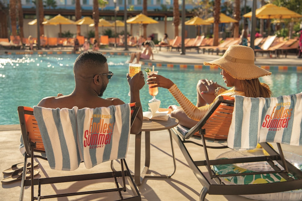 Universal's Endless Summer Resort - Dockside Inn and Suites — Swimming pool in Orlando, Florida