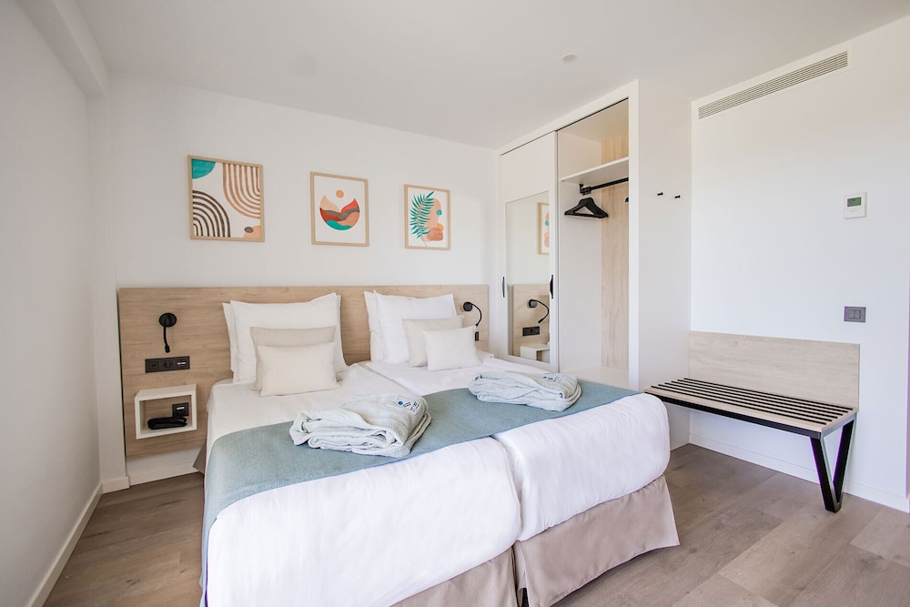 Servatur Hartaguna - Adults Only — Hotel rooms in Puerto Rico, Canary Islands