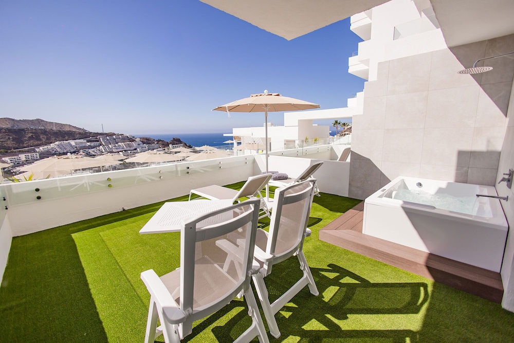 Servatur Hartaguna - Adults Only — Hotel rooms in Puerto Rico, Canary Islands