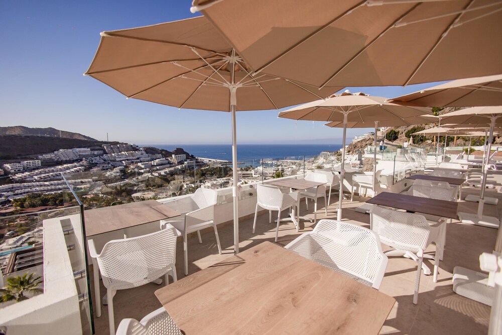 Servatur Hartaguna - Adults Only — Restaurant & bars in Puerto Rico, Canary Islands
