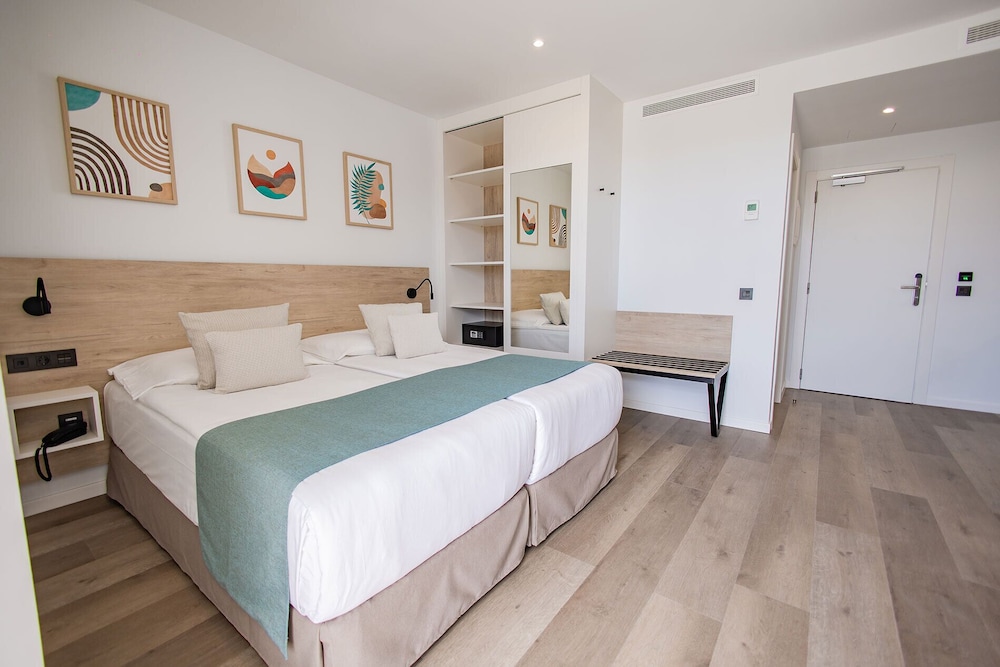 Servatur Hartaguna - Adults Only — Hotel rooms in Puerto Rico, Canary Islands
