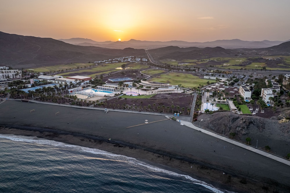 Playitas Aparthotel - Sports Resort - zdjęcie 2