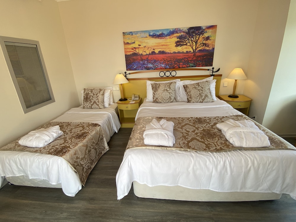 Roseira Beach Resort — Hotel rooms in Milas, Mugla