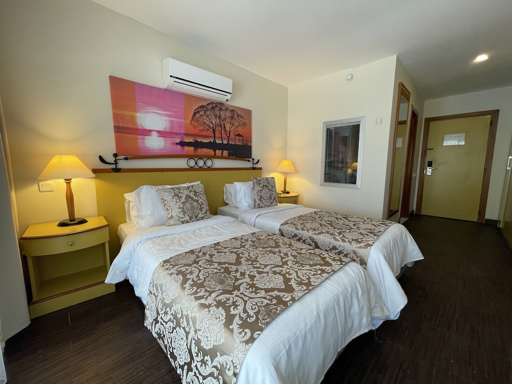 Roseira Beach Resort — Hotel rooms in Milas, Mugla