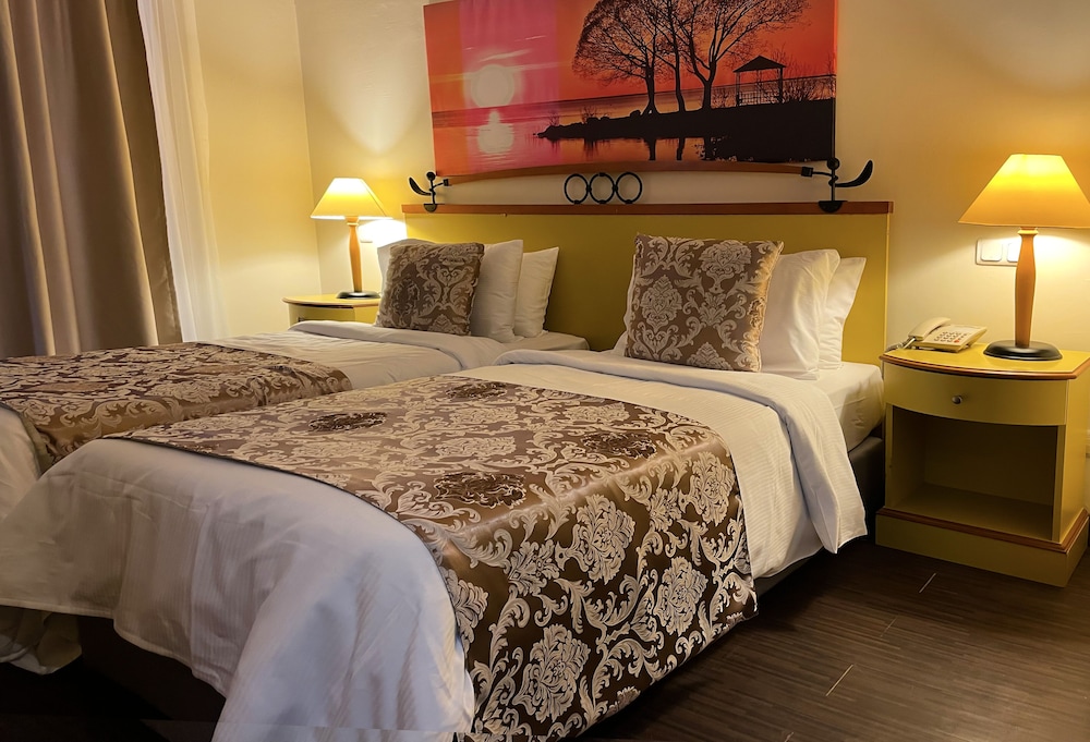 Roseira Beach Resort — Hotel rooms in Milas, Mugla
