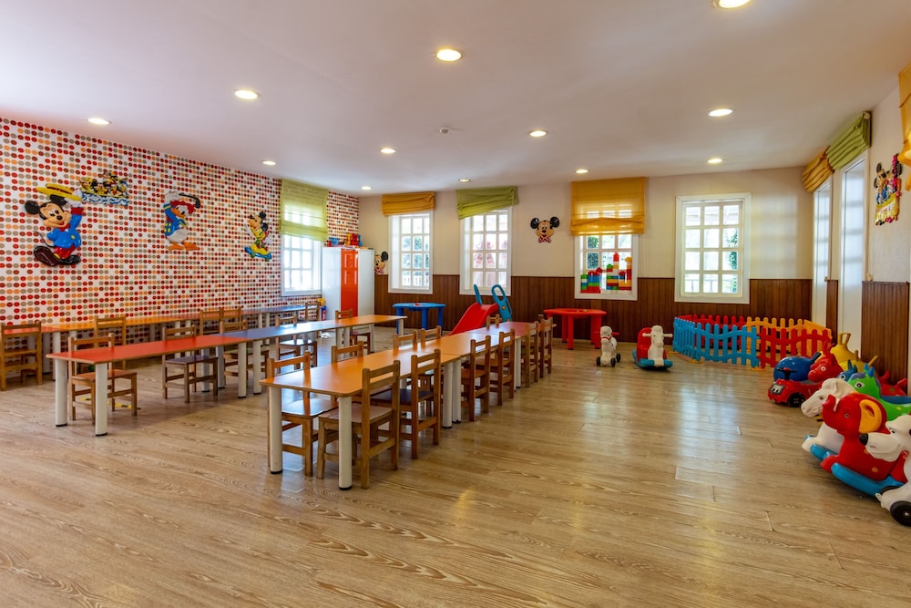 Mirada Del Mar Hotel - All Inclusive — Attractions for children in Kemer