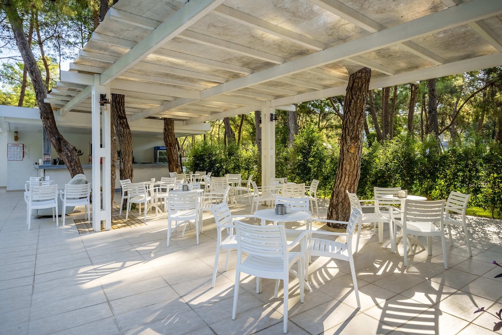 Mirada Del Mar Hotel - All Inclusive — Restaurant & bars in Kemer
