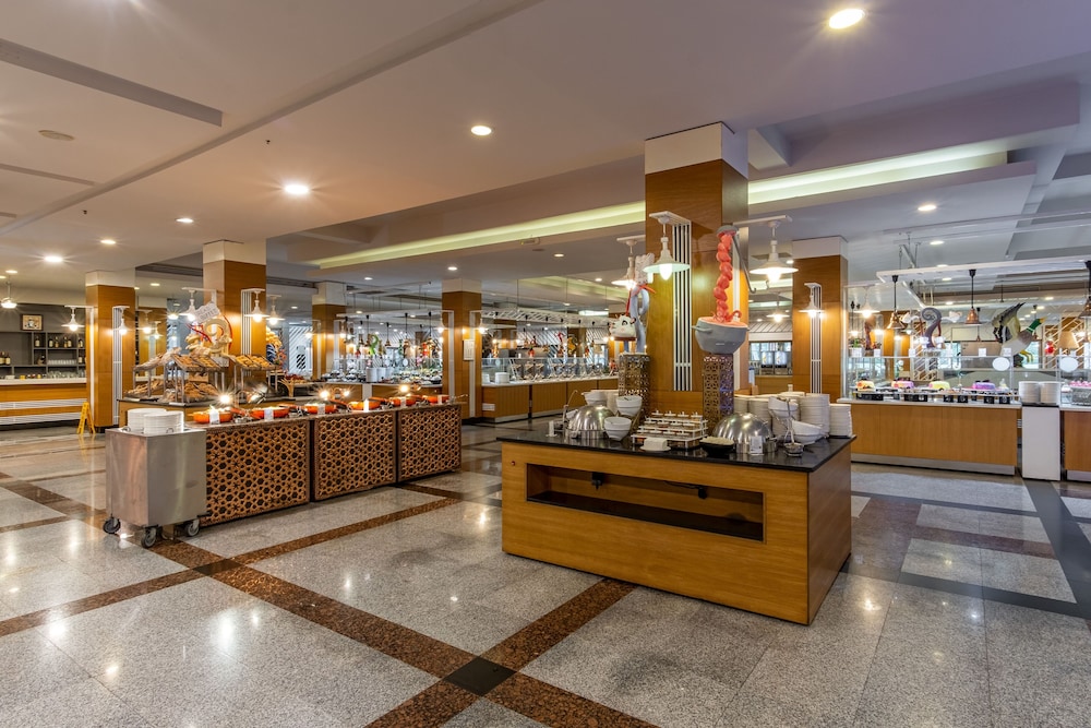 Mirada Del Mar Hotel - All Inclusive — Restaurant & bars in Kemer